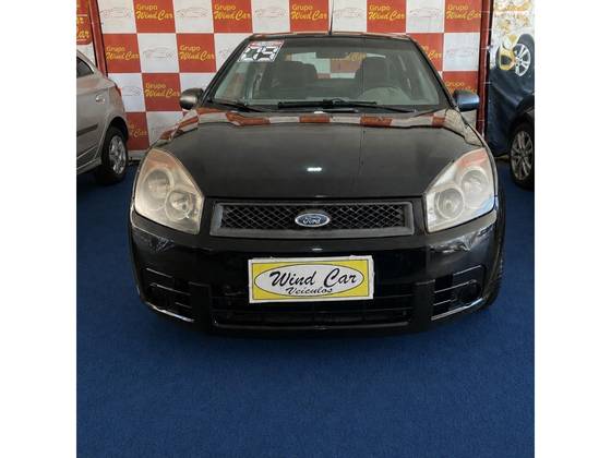 FORD FIESTA 1.6 MPI SEDAN 8V FLEX 4P MANUAL FORD FIESTA 1.6 MPI SEDAN 8V FLEX 4P MANUAL